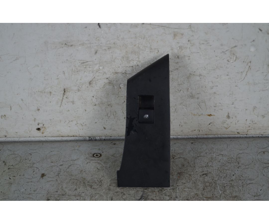 Pulsantiera alzacristallo anteriore DX Opel Astra J Dal 2009 al 2015 Cod 13301886  1736938204836