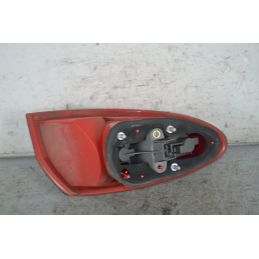 Fanale stop posteriore esterno DX Alfa Romeo 147 Dal 2000 al 2005 Cod OE 46556347  1737114710257