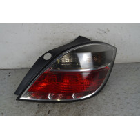 Fanale Stop Posteriore DX Opel Astra H 5p Dal 2004 al 2011 Cod 13222325  1737532212340