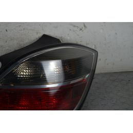 Fanale Stop Posteriore DX Opel Astra H 5p Dal 2004 al 2011 Cod 13222325  1737532212340