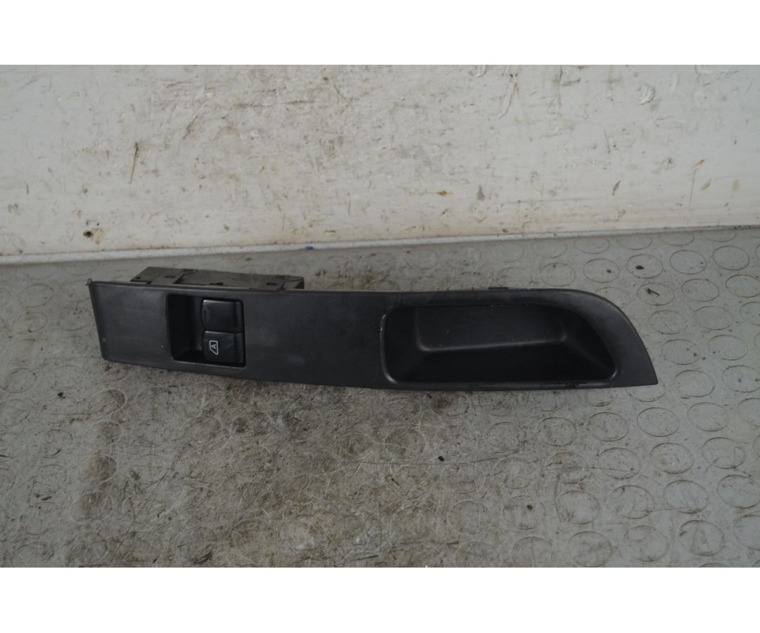 Pulsantiera Alzacristalli Anteriore SX Nissan Micra K12 Dal 2002 al 2010 Cod 80901AX100  1737983202822
