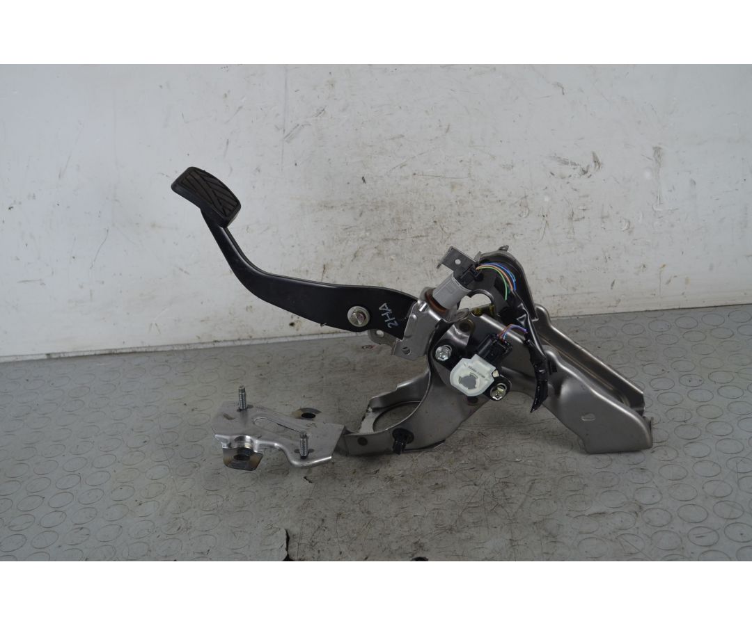 Pedale del freno Suzuki Swift Dal 2017 al 2024 Cod 91480-72T00  1738070457675