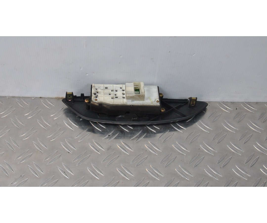 Pulsantiera alzacristalli anteriore SX Toyota Yaris dal 1999 al 2005  1619103947458
