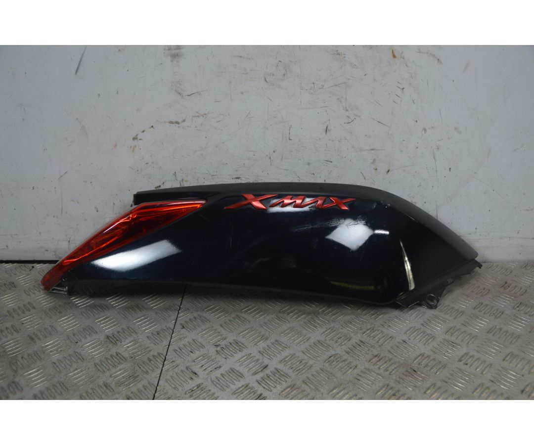Carena Fianchetto Posteriore Con Stop Destro Dx Yamaha Xmax X-max 250 dal 2010 al 2013  1738319730385