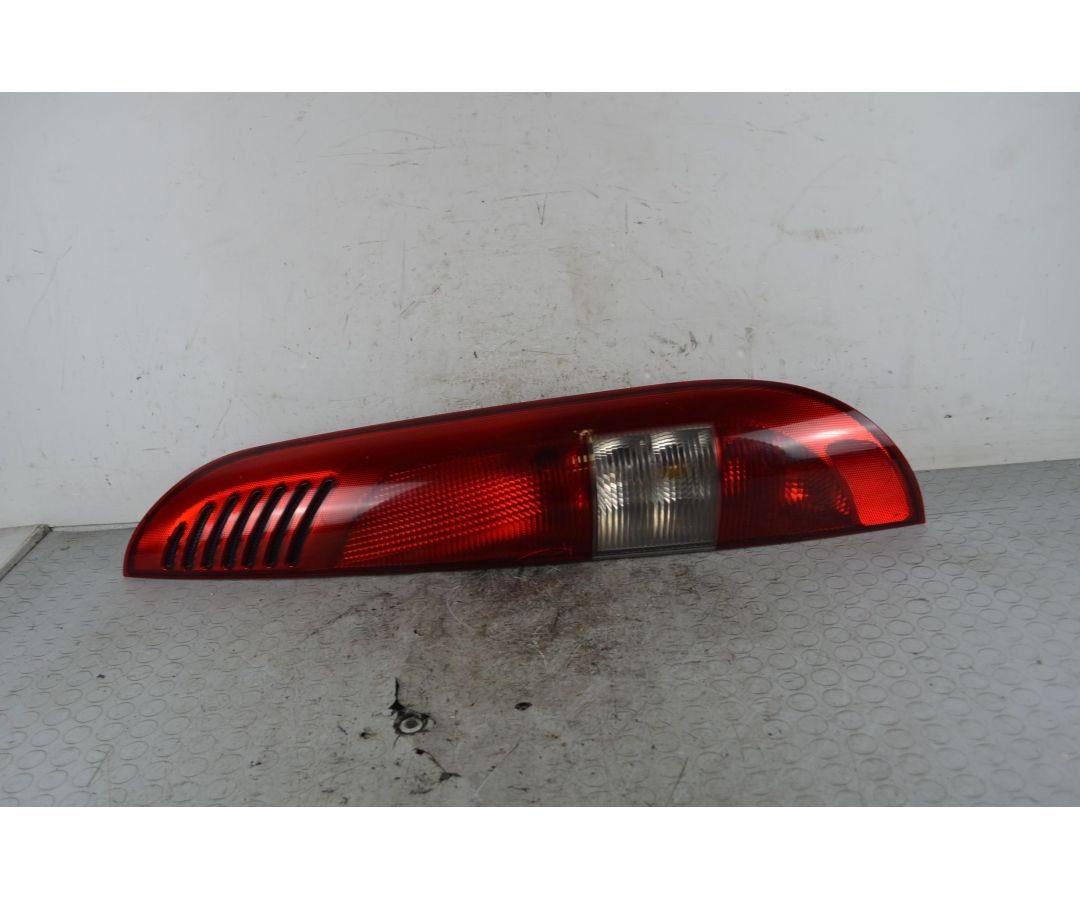 Fanale Stop Posteriore DX Mercedes Vaneo W414 Dal 2001 al 2005 Cod A4148200164  1739789238449