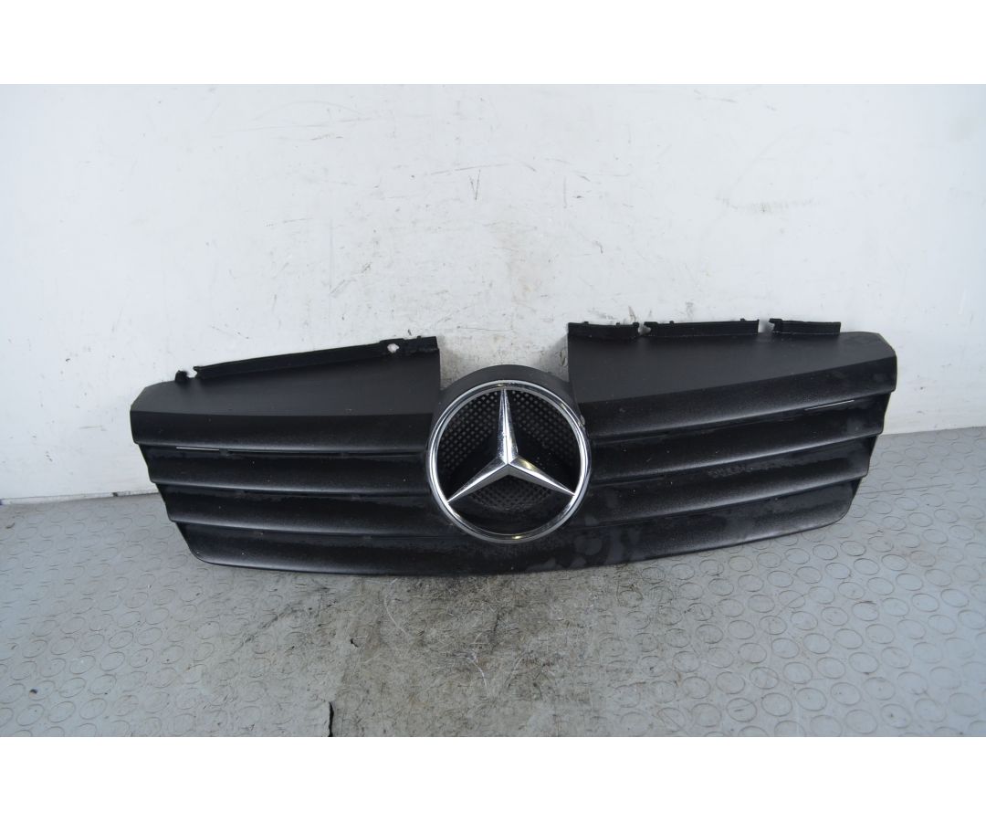 Griglia Anteriore Mercedes Vaneo W414 Dal 2001 al 2004 Cod A4148800085  1739865899793