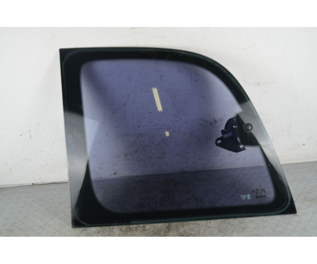 Vetro orientabile posteriore SX Mercedes Vaneo Dal 2002 al 2005 Cod 43R-00022  1740045632864