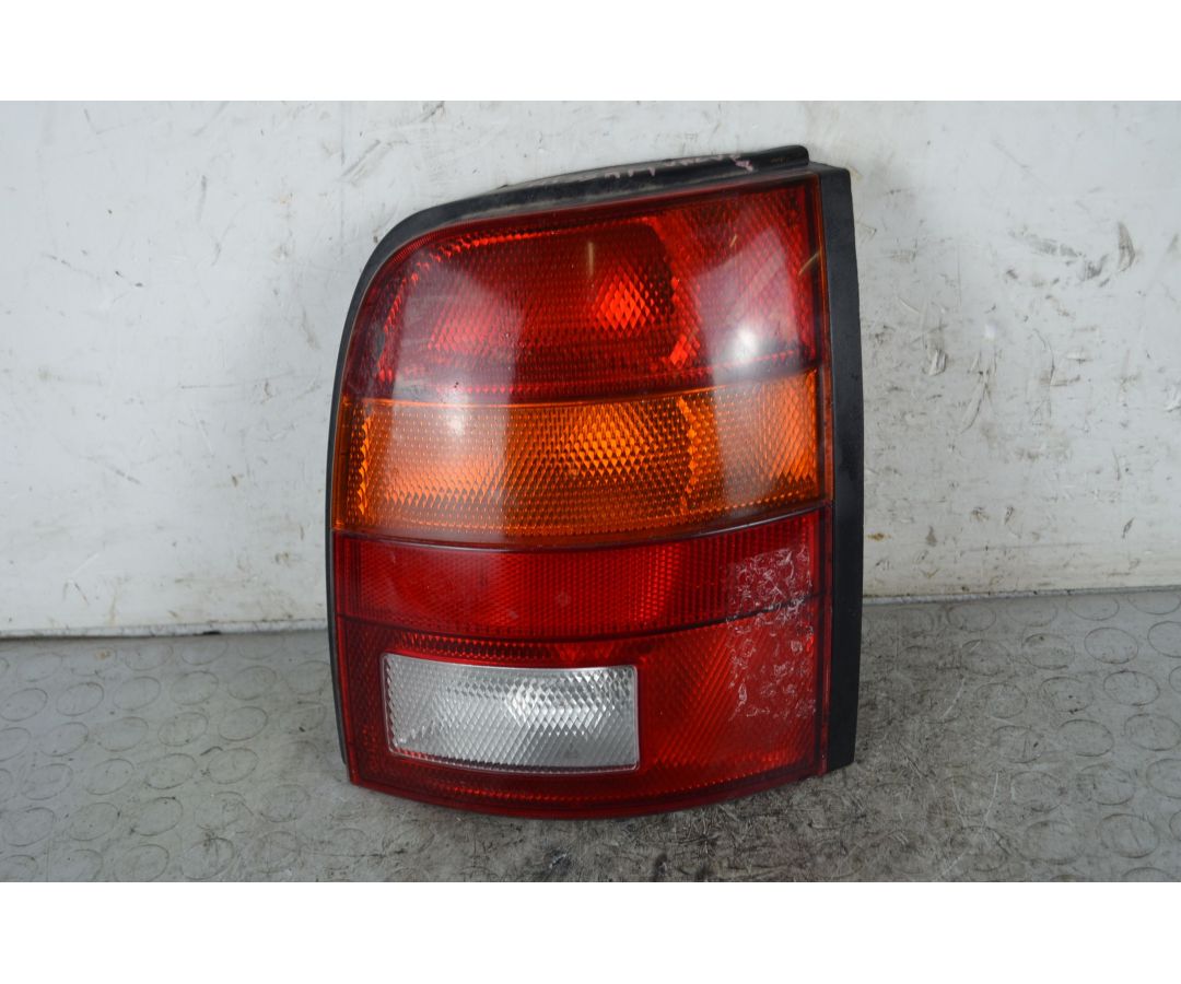 Fanale Stop Posteriore DX Nissan Micra K11 Dal 1992 al 2002 Cod 265501F505  1740129917665