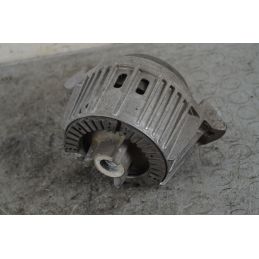 Supporto motore DX Mercedes Classe C W204 Dal 2007 al 2013 Cod A2122406417Q1  1740388698619