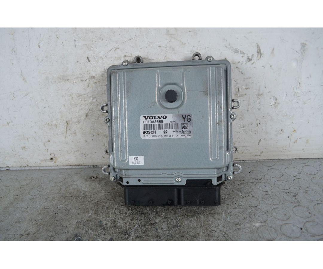 Centralina ECU Volvo V70 Dal 2007 al 2016 Cod 0281015286  1740389208138
