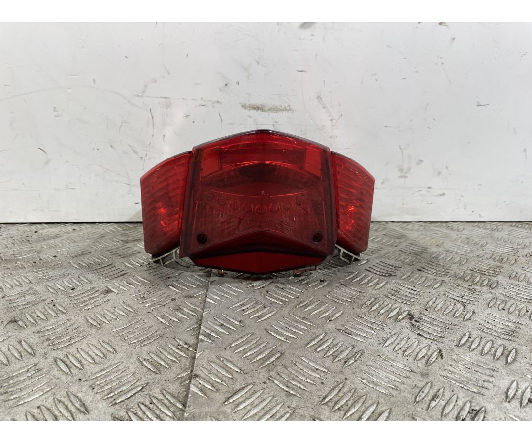Fanale Stop posteriore Kymco People One 125 / 150 Dal 2016 al 2018  1741099438587