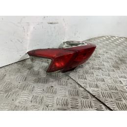 Fanale Stop posteriore Kymco People One 125 / 150 Dal 2016 al 2018  1741099438587