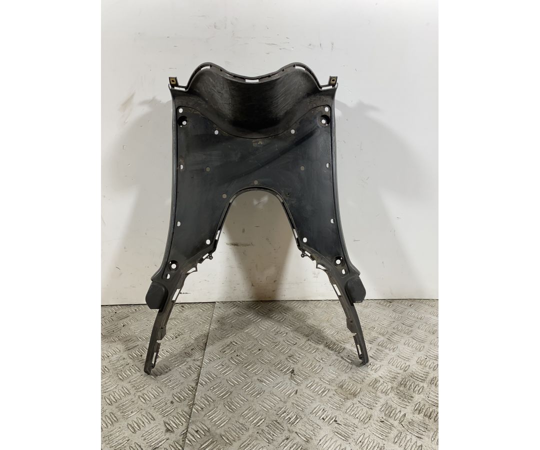 Carena Pedana Poggiapiedi Kymco People One 125 / 150 Dal 2016 al 2018  1741171702902