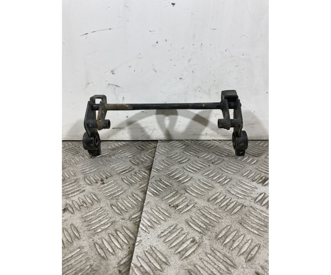 Staffa Supporto Motore Yamaha Neo's 50 4T Dal 2014 Al 2018  1741361867619