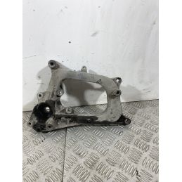 Staffa Supporto Marmitta Piaggio MP3 300 Dal 2010 al 2016  1741688044304