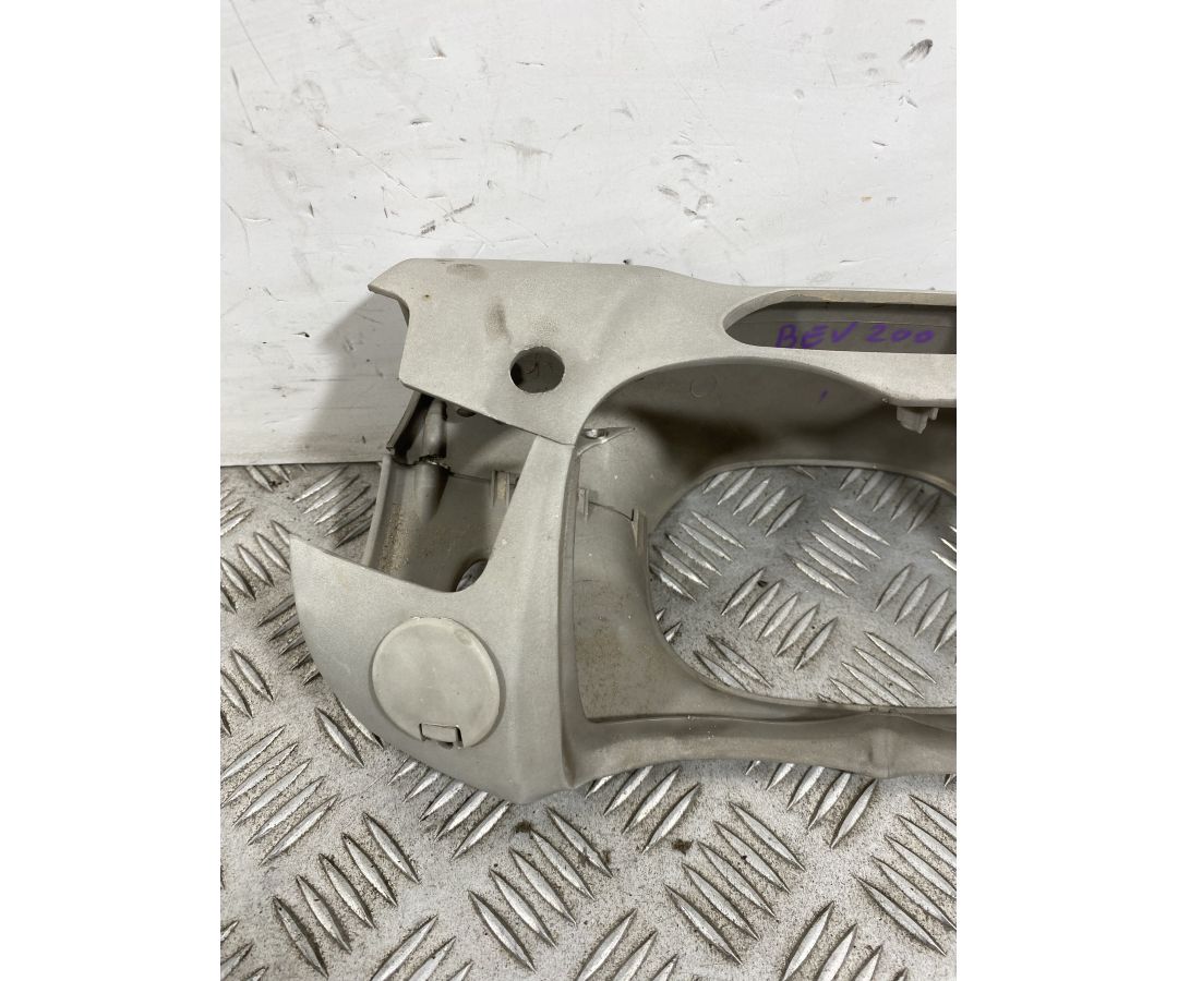 Carena Coprimanubrio Piaggio Beverly 200 dal 2001 al 2010  1741709199952