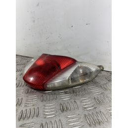 Fanale Stop Posteriore Piaggio Liberty 150 3V dal 2013 al 2015  1741768057040