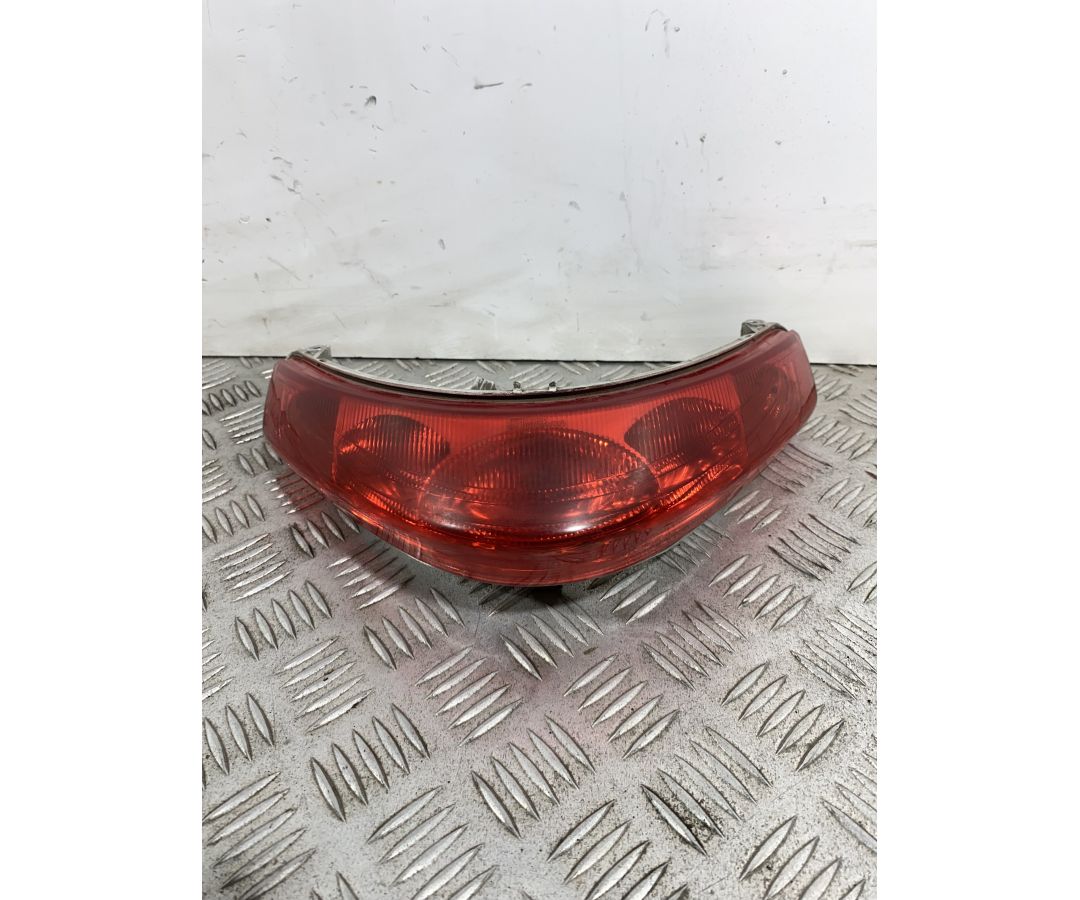 Fanale Stop Posteriore Piaggio Carnaby Cruiser 300 Dal 2009 Al 2012  1741777419136