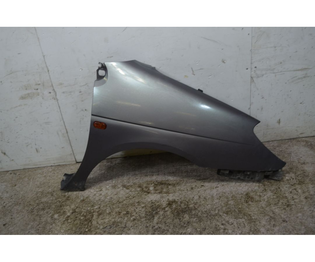 Parafango Anteriore DX Renault Megane Dal 1995 al 2003 Cod 7751696569  1741790247556