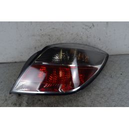 Fanale Stop Posteriore DX Opel Astra H 3p Dal 2004 al 2011 Cod 93190305  1741942812533