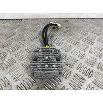 Regolatore Di Tensione Kymco People One 125 Dal 2016 al 2018 Cod KY-D411  1741944854678