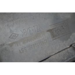 Griglia anteriore Renault Clio II Dal 2001 al 2010 Cod 7700415849  1742207429435