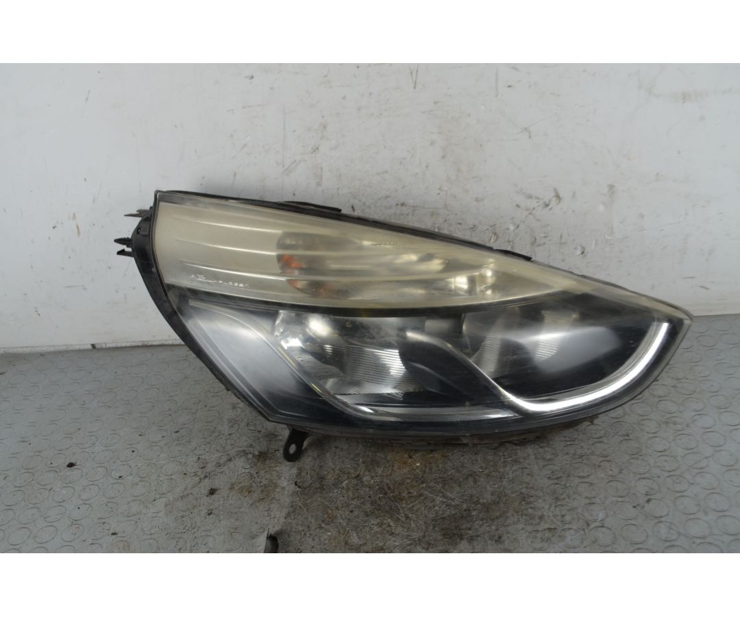 Faro Anteriore DX Renault Clio IV  Dal 2012 al 2019 Cod 260100652R  1742211624611