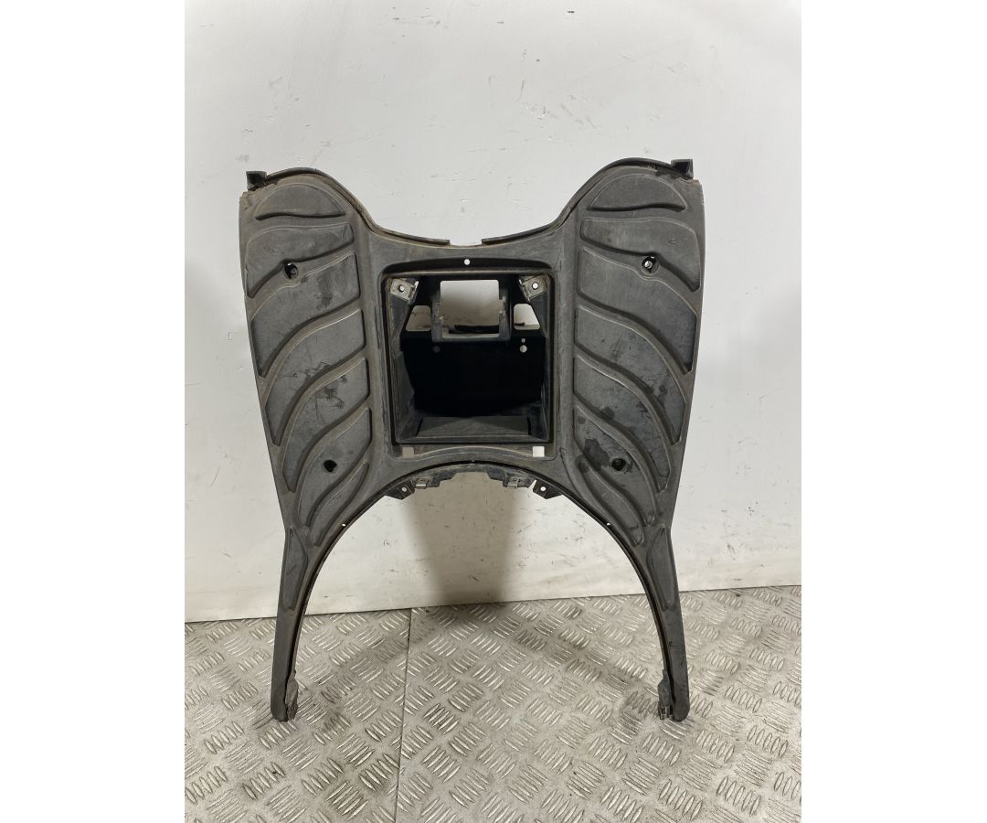 Carena Pedana Poggiapiedi Piaggio Carnaby Cruiser 300 Dal 2009 Al 2012  1742227891410