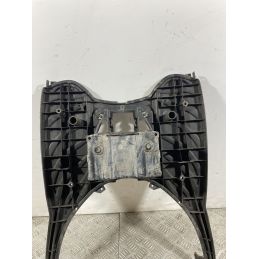 Carena Pedana Poggiapiedi Piaggio Carnaby Cruiser 300 Dal 2009 Al 2012  1742227891410