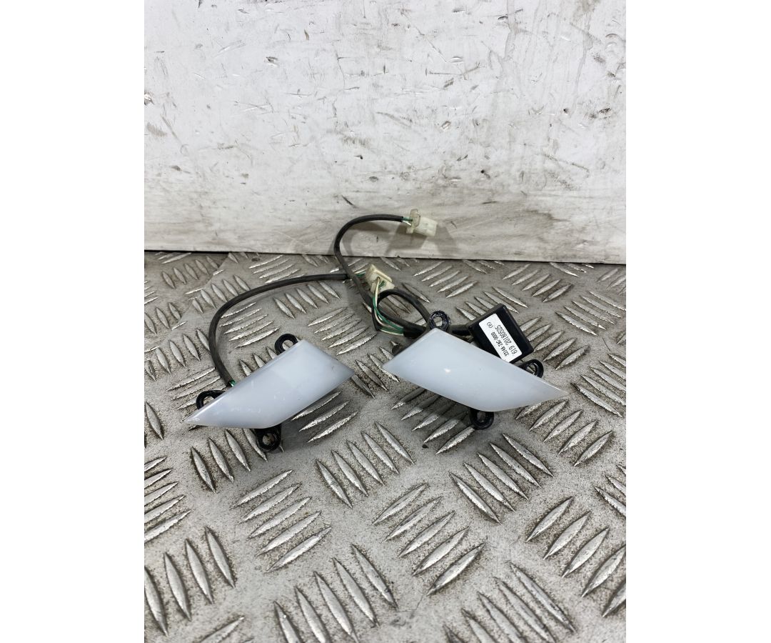 Faro Led Anteriore Centrale Peugeot Tweet 125 / 150 dal 2017 al 2020 COD 3314A-ZAG-0000  1742309252979