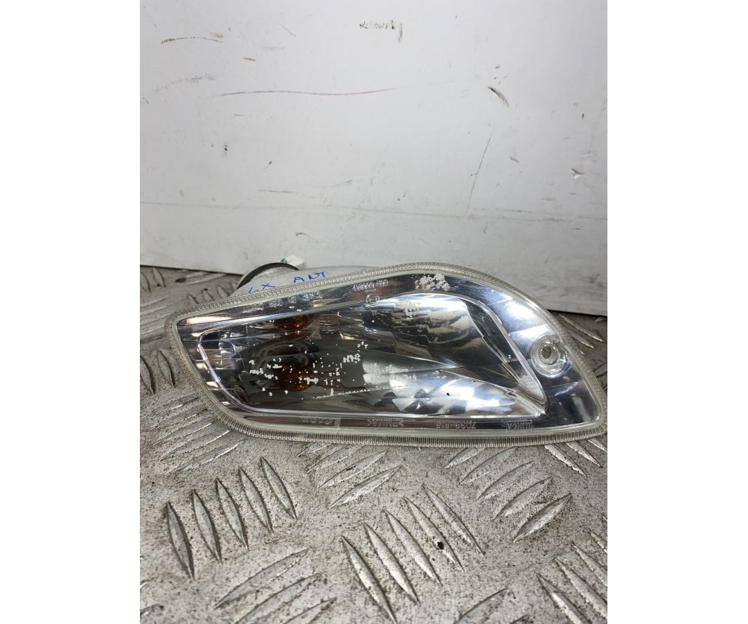 Coppia Frecce Anteriori Piaggio Vespa LX 125 / 150 Dal 2012 al 2013  1742469798492