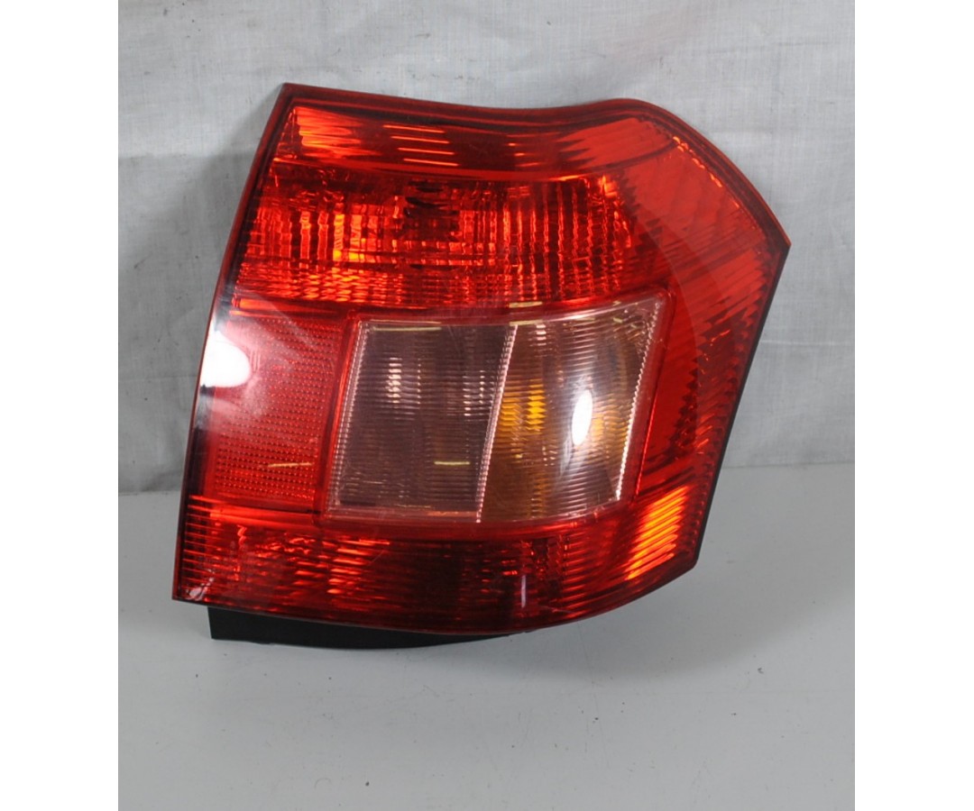 Fanale stop posteriore destro dx Toyota Corolla dal 2000 al 2007 Cod 8155102150  1620222198645