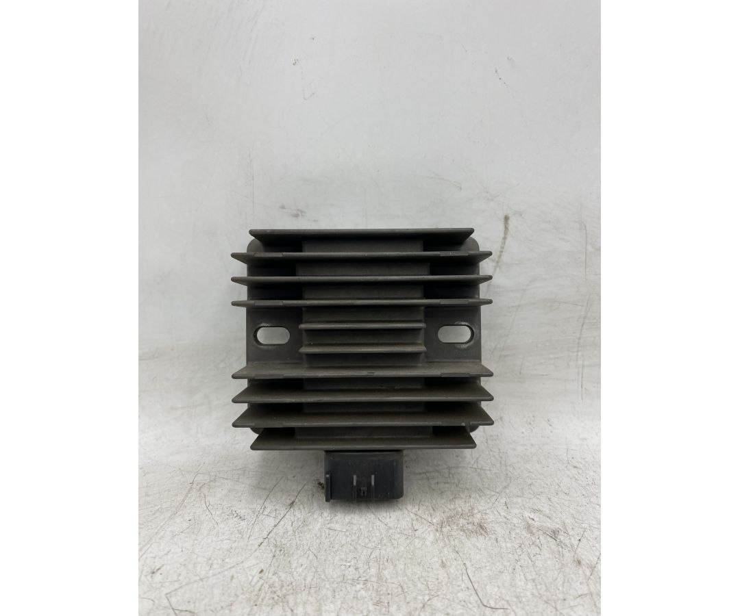 Regolatore Di Tensione Suzuki Burgman 400 K7 dal 2007 al 2013 COD SH810AA  1742552270591