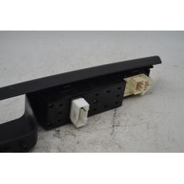 Pulsantiera Alzacristalli Anteriore DX Kia Ceed Dal 2006 al 2012 Cod 82351-1H010  1742889629178