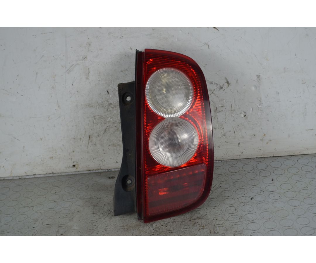 Fanale stop posteriore DX Nissan Micra K12 Dal 2002 al 2006 Cod 26550AX720  1742891848758