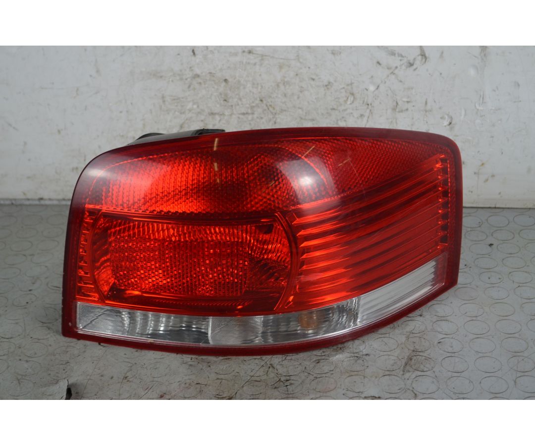 Fanale Stop Posteriore DX Audi A3 8P Dal 2003 al 2012 Cod 8P0945096  1742895084190