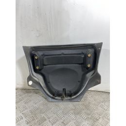 Carena Coperchio Bauletto Piaggio MP3 250 Dal 2006 Al 2011  1743510930472