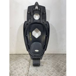 Carena Coperchio Vano Sottosella Aprilia SR 50 R Factory 2t dal 2007 al 2017  1743664434727