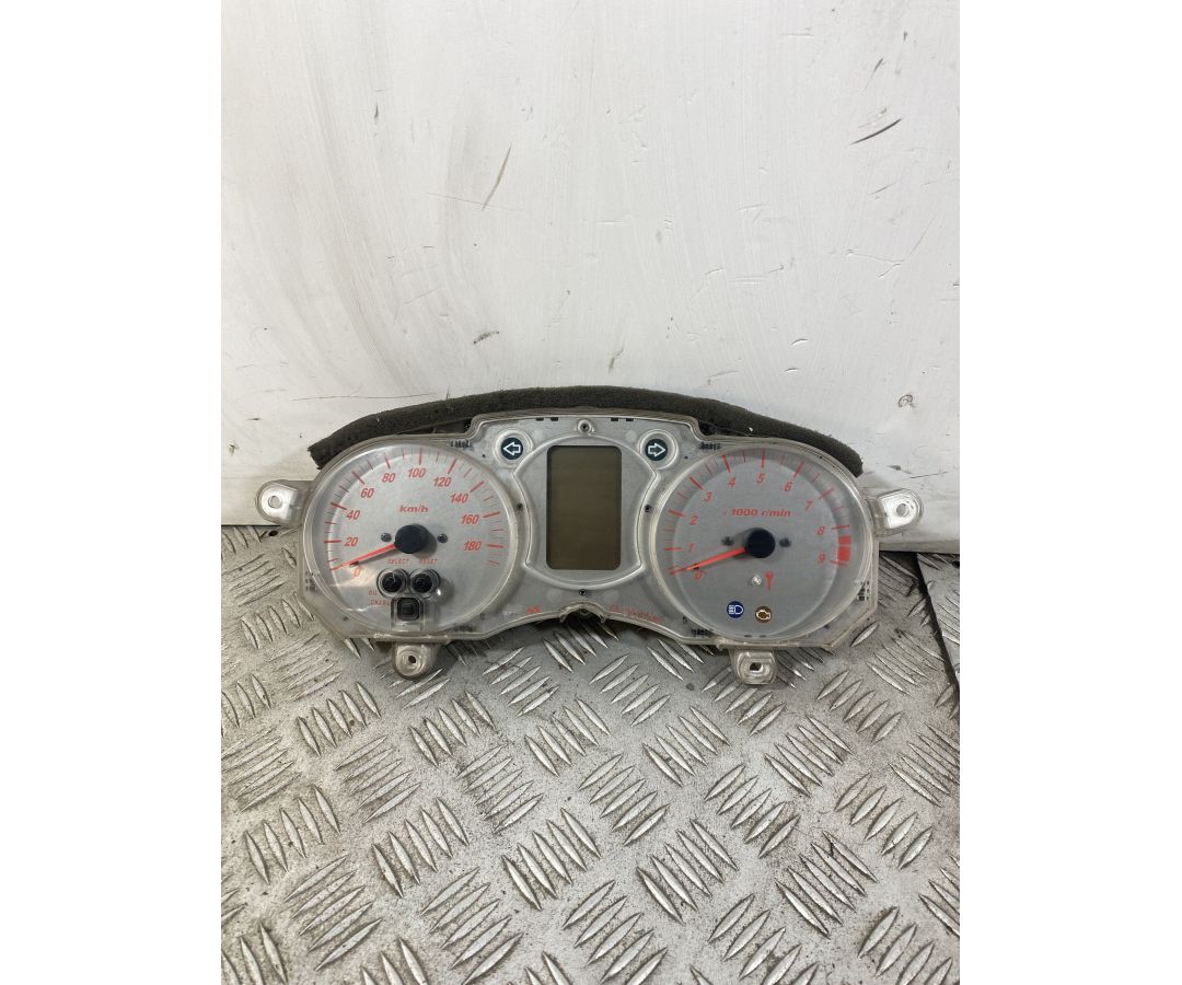Strumentazione Contachilometri Yamaha Tmax T-Max 500 dal 2004 al 2007 KM 098046  1743691203976