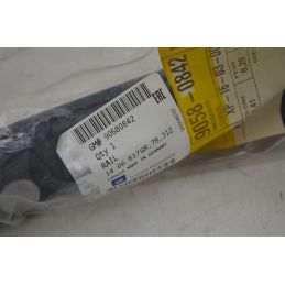 Profilo di guida paraurti posteriore DX Opel Zafira A Dal 1999 al 2005 Cod 90580842  1744018401143