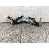 Coppia Pedane Poggiapiedi Passeggero Triumph Baby Speed 600 Dal 2002 al 2003  1744035690353