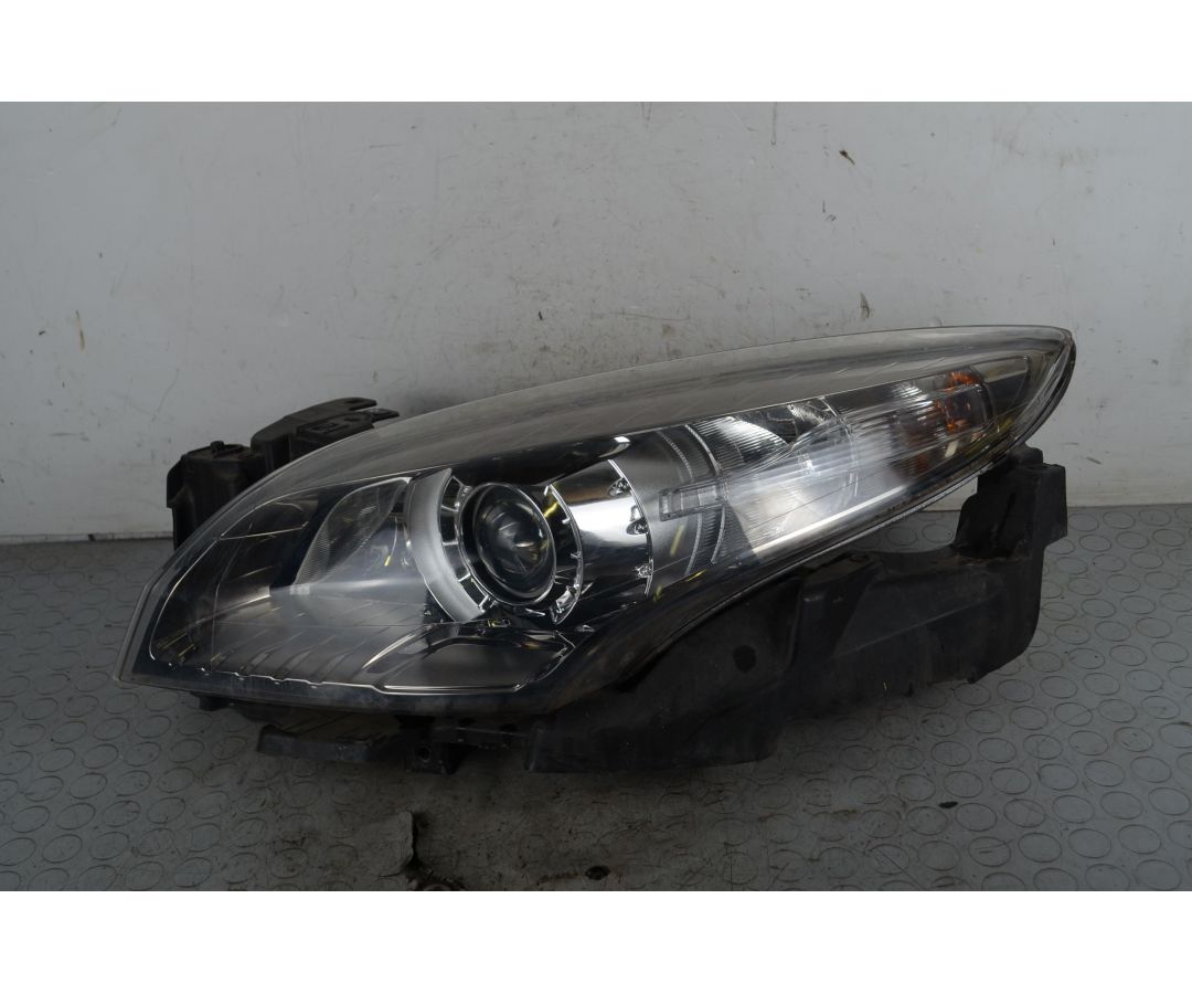Faro fanale anteriore SX Renault Megane III Dal 2012 al 2014 Cod oE 260105672R  1744103791517