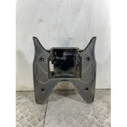 Carena Pedana Poggiapiedi Suzuki Sixteen 125 / 150 Dal 2007 al 2014  1744117208261