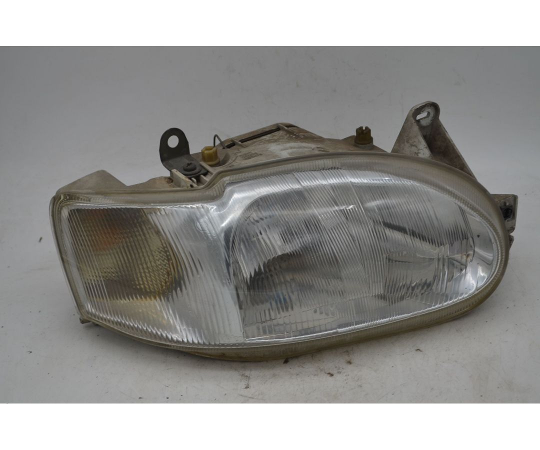 Faro Anteriore DX Ford Escort Dal 1995 al 2000 Cod 1076554  1744117629165