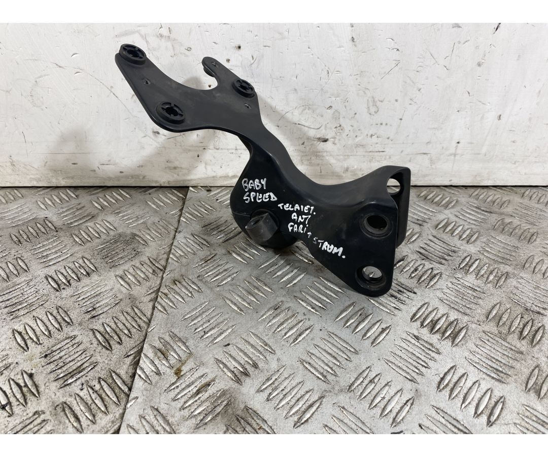 Telaietto Anteriore Supporto Faro Triumph Baby Speed 600 Dal 2002 al 2003  1744120923441