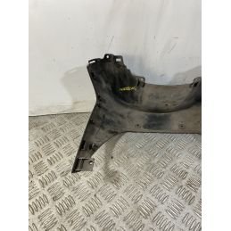 Carena Scudo Inferiore Suzuki Sixteen 125 / 150 Dal 2007 al 2014  1744185731265