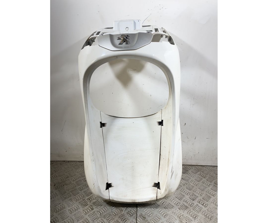 Carena Scudo Anteriore Peugeot Tweet 125 / 150 Dal 2010 al 2017  1744186379992