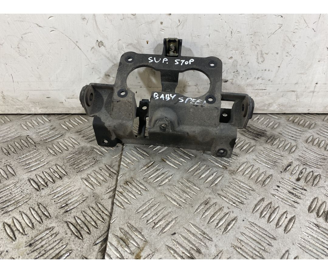 Staffa Supporto Fanale Stop Posteriore Triumph Baby Speed 600 Dal 2002 al 2003  1744187827072