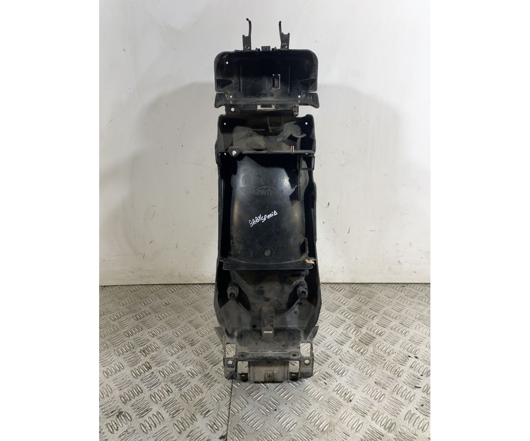 Carena Passaruota Posteriore Triumph Baby Speed 600 Dal 2002 al 2003  1744189094939