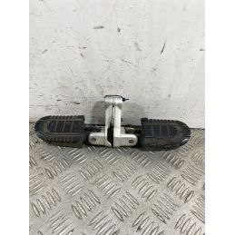 Coppia Pedane Poggiapiedi Anteriore Benelli TRK 502 Dal 2017 al 2019  1744633894306